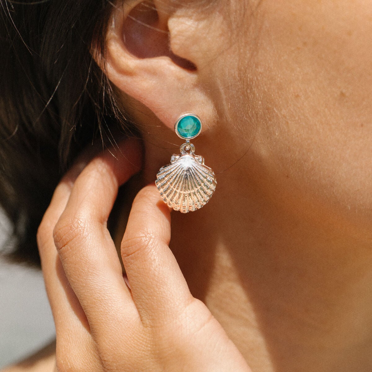 Scallop Shell Drop Earrings