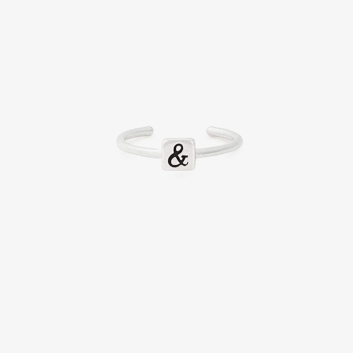 Ampersand "&" Ring